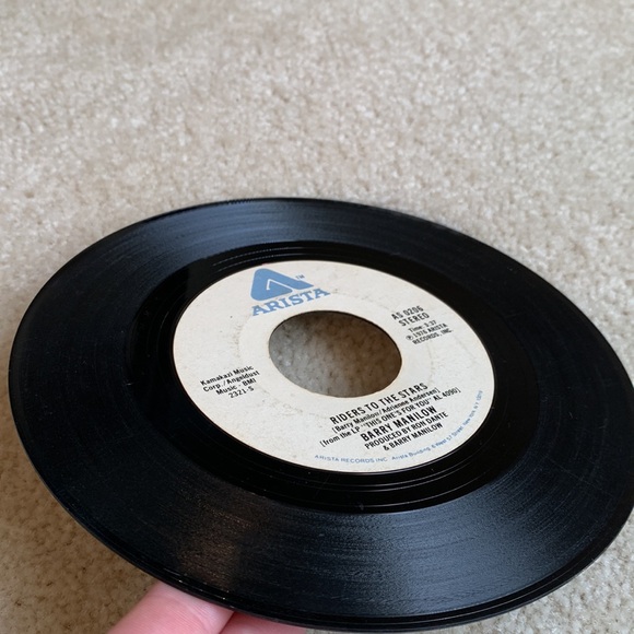 3 Vintage Barry Manilow 7” Vinyl Records - Picture 5 of 15